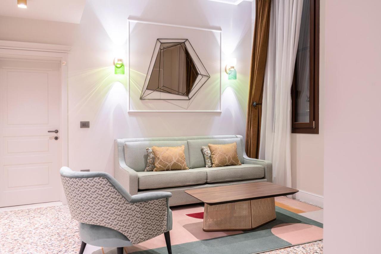 Aparthotel Be Mate Ponte Di Rialto Venedig Exterior foto